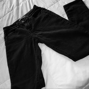 Levi’s Black 721 High-Rise Skinny Jeans